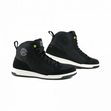 Schoen Falco, Airforce